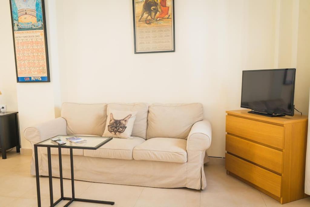 Estudio A Estrenar En Sta Clara Siviglia Esterno foto